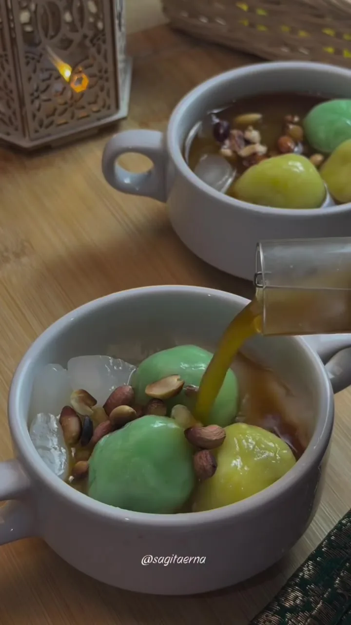 Wedang Ronde Kuah Jamur Air Mancur